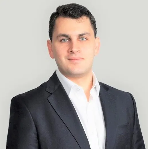 Daniel Lavian Portrait